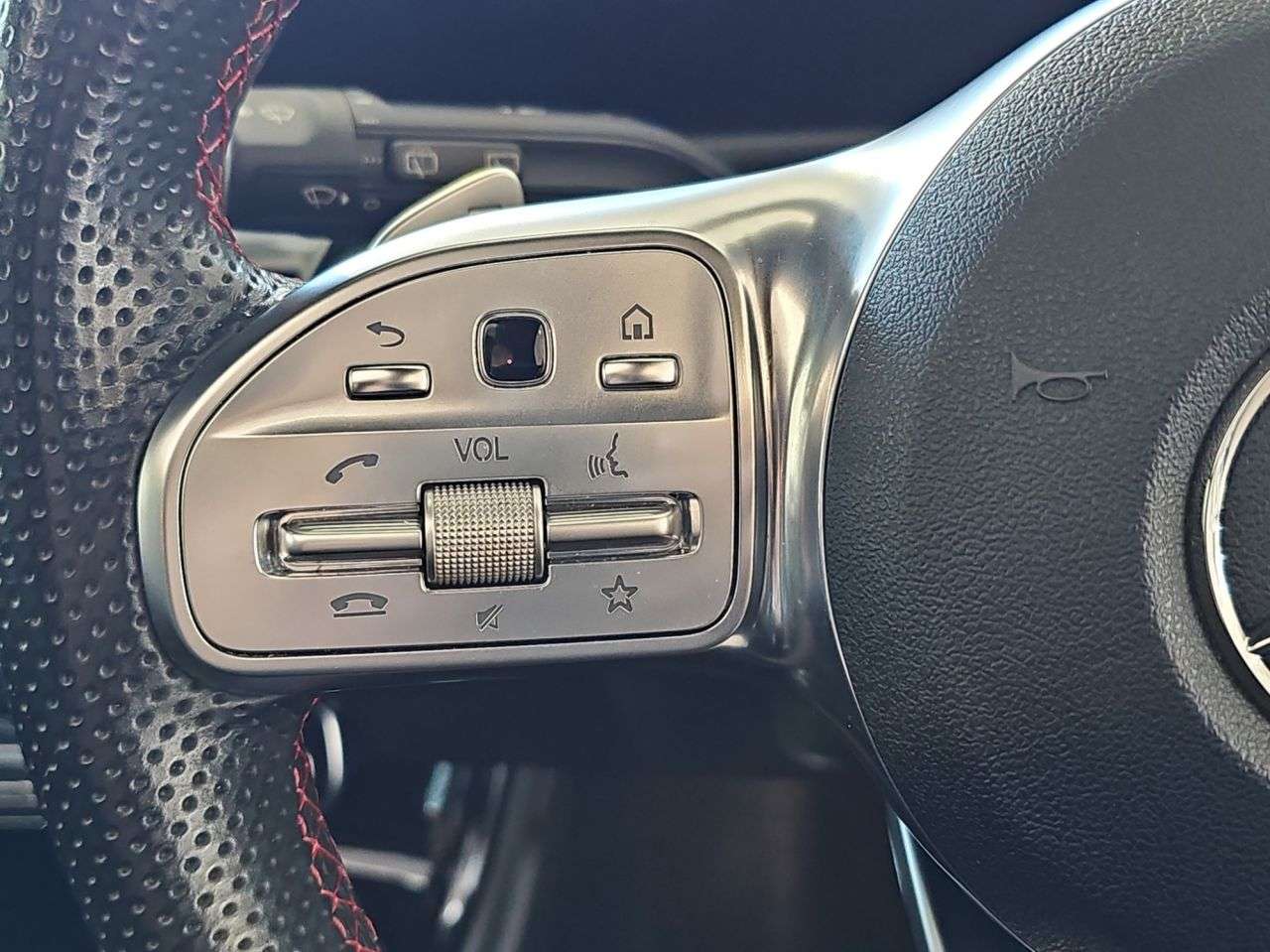 2018 MERCEDES-BENZ A-CLASS 2018 MERCEDES-BENZ A-CLASS