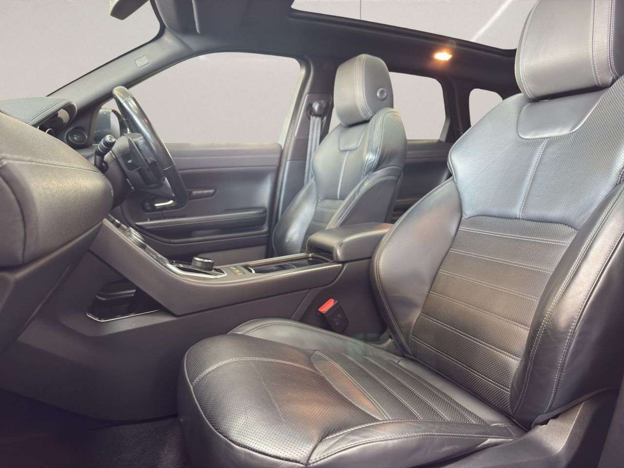 2018 LAND ROVER RANGE ROVER EVOQUE 2018 LAND ROVER RANGE ROVER EVOQUE