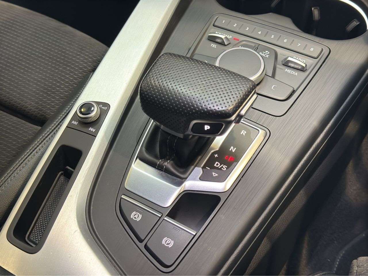 2019 AUDI A4 2019 AUDI A4