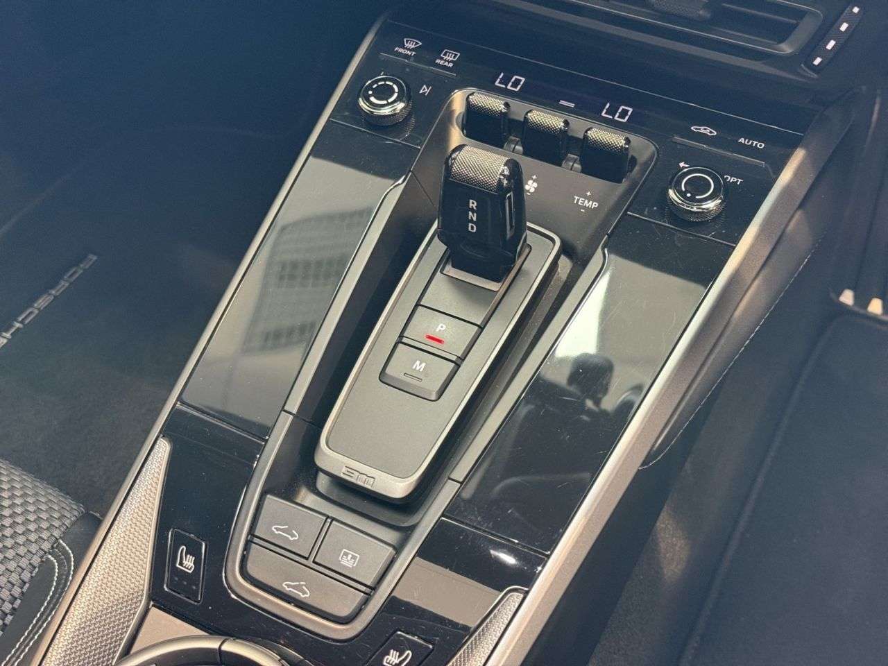 null PORSCHE 911 null PORSCHE 911