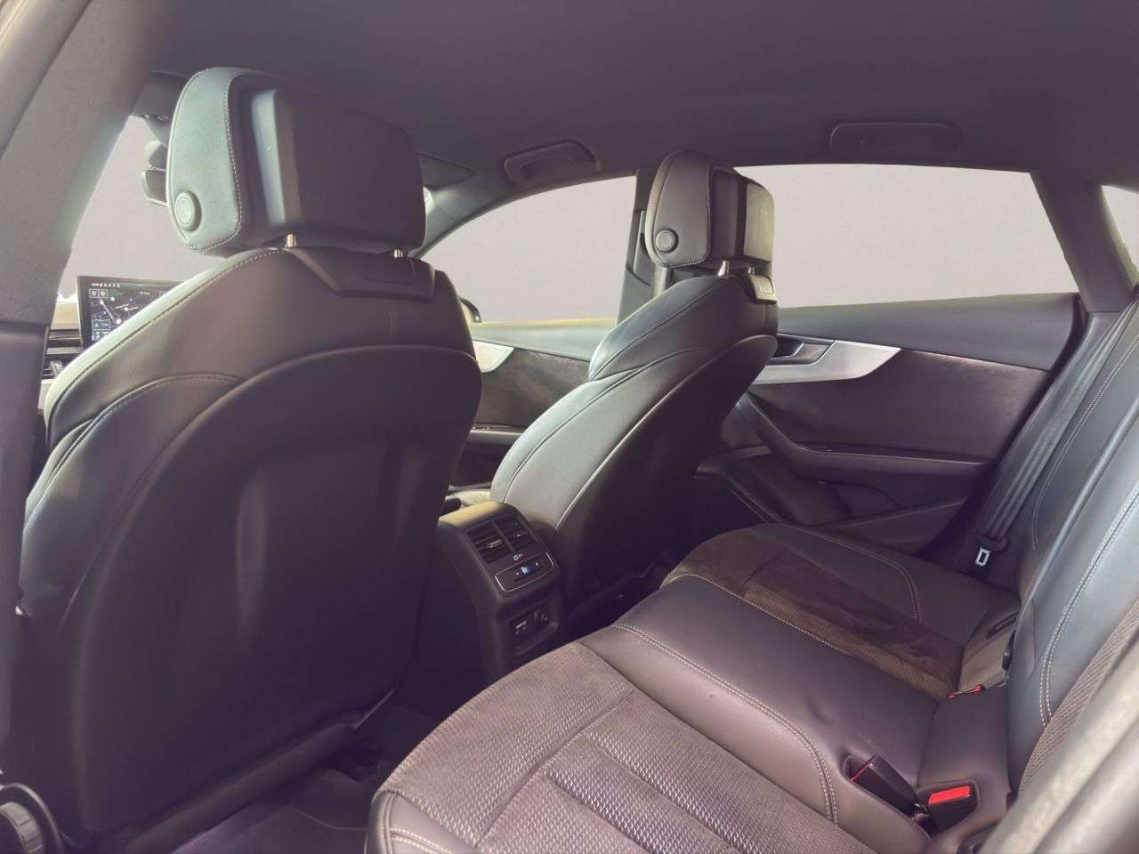 2021 AUDI A5 2021 AUDI A5