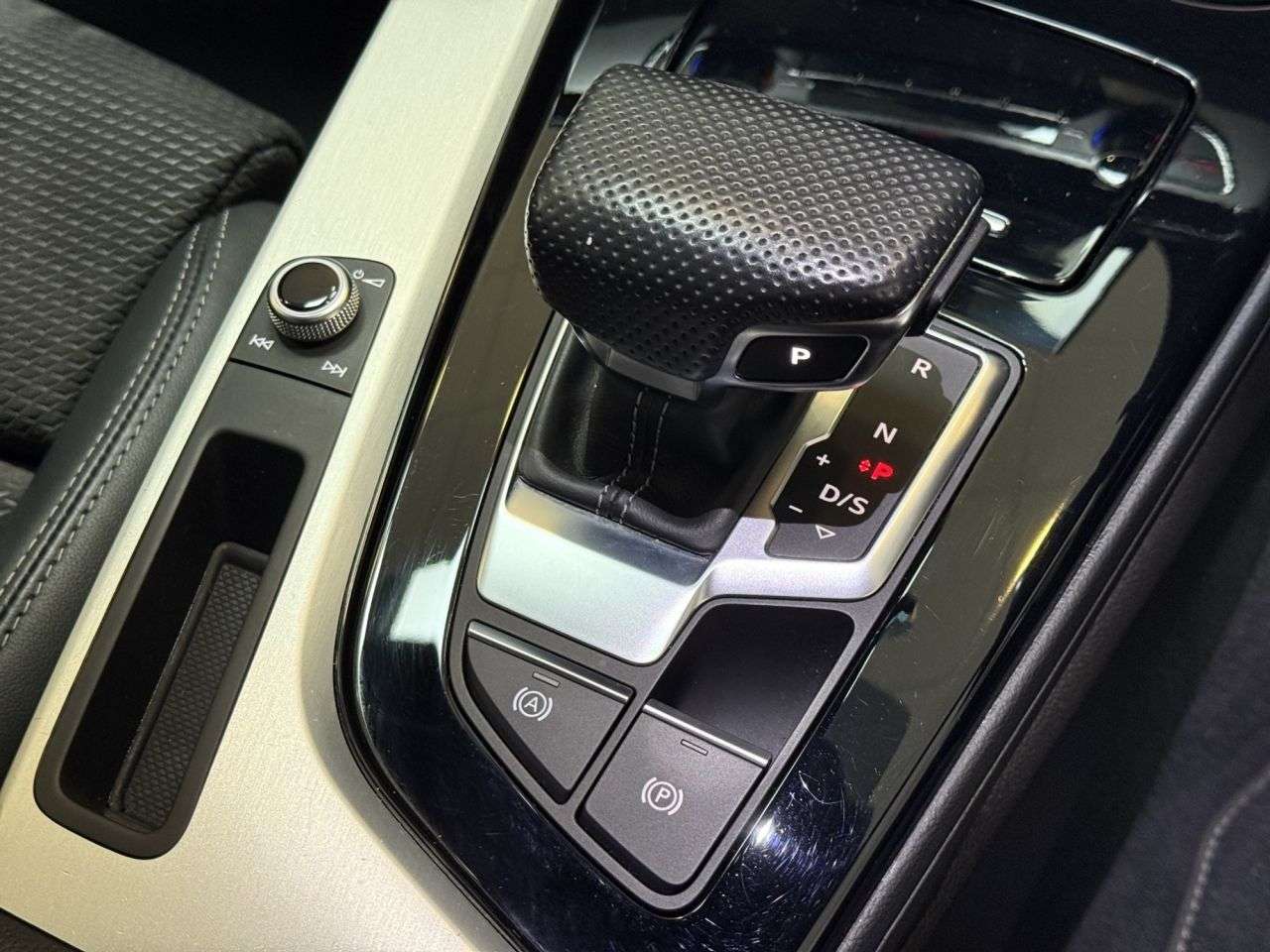 2021 AUDI A5 2021 AUDI A5