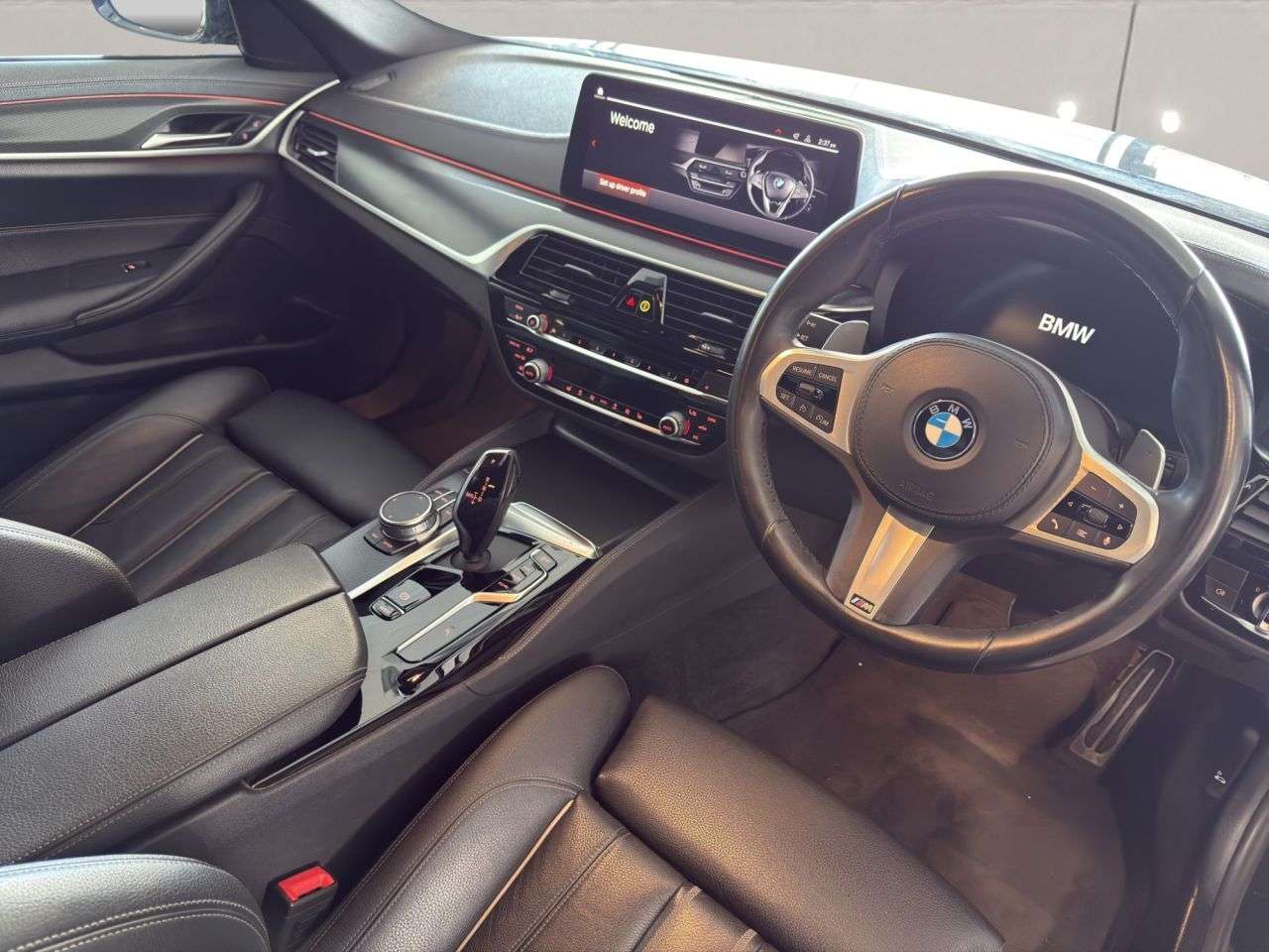 2020 BMW 5 SERIES 2020 BMW 5 SERIES