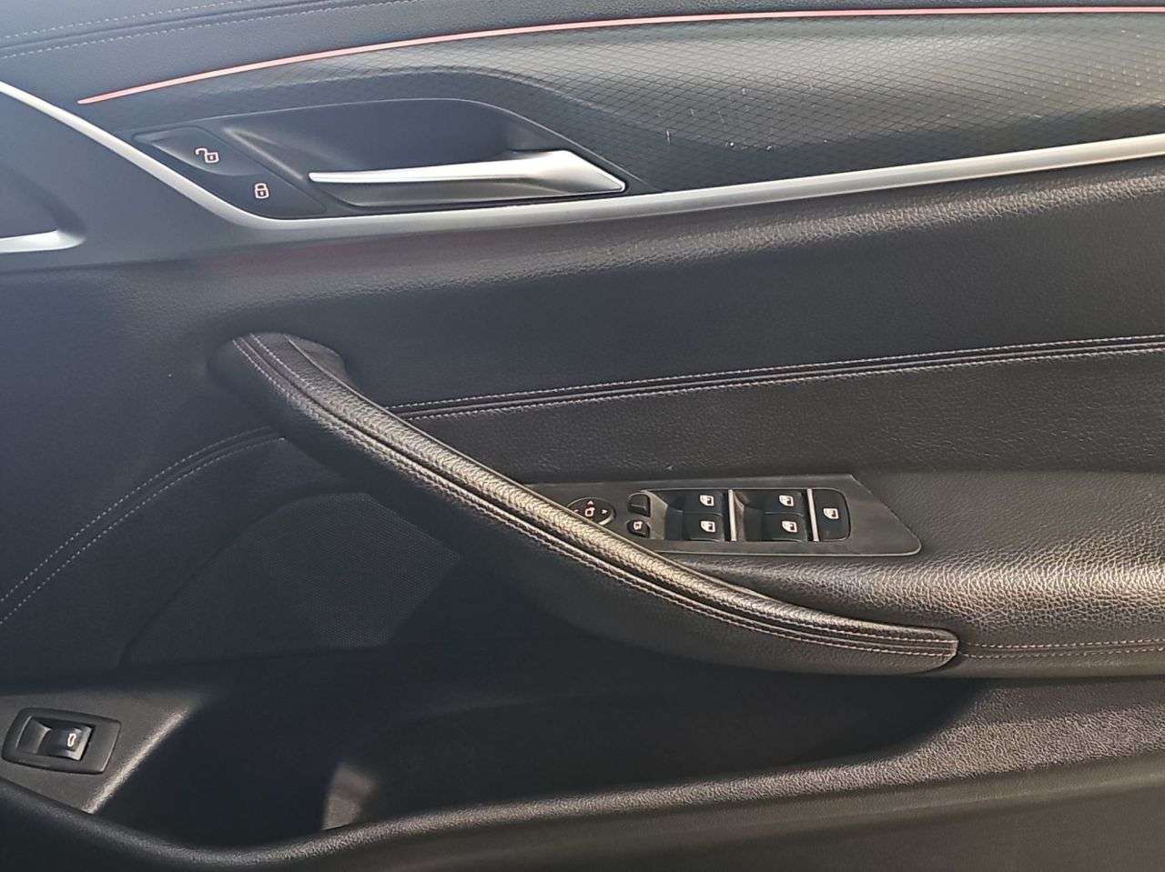 2021 BMW 5 SERIES 2021 BMW 5 SERIES