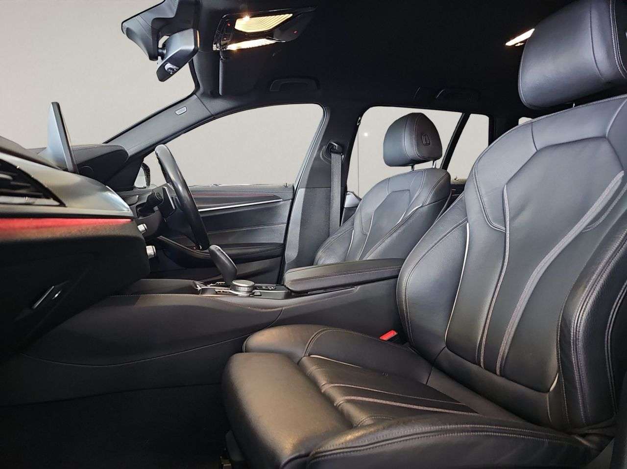 2021 BMW 5 SERIES 2021 BMW 5 SERIES