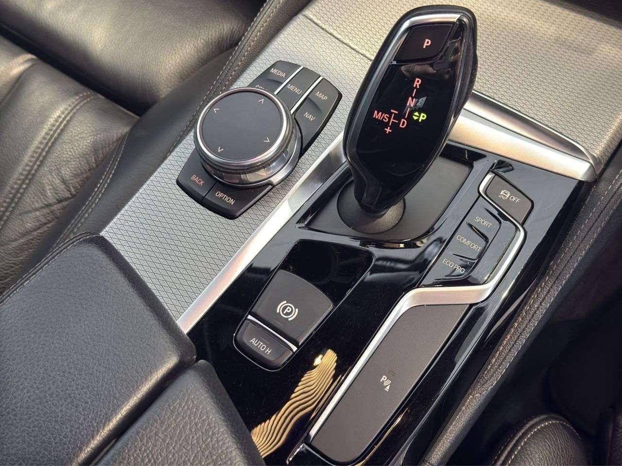 2018 BMW 5 SERIES 2018 BMW 5 SERIES