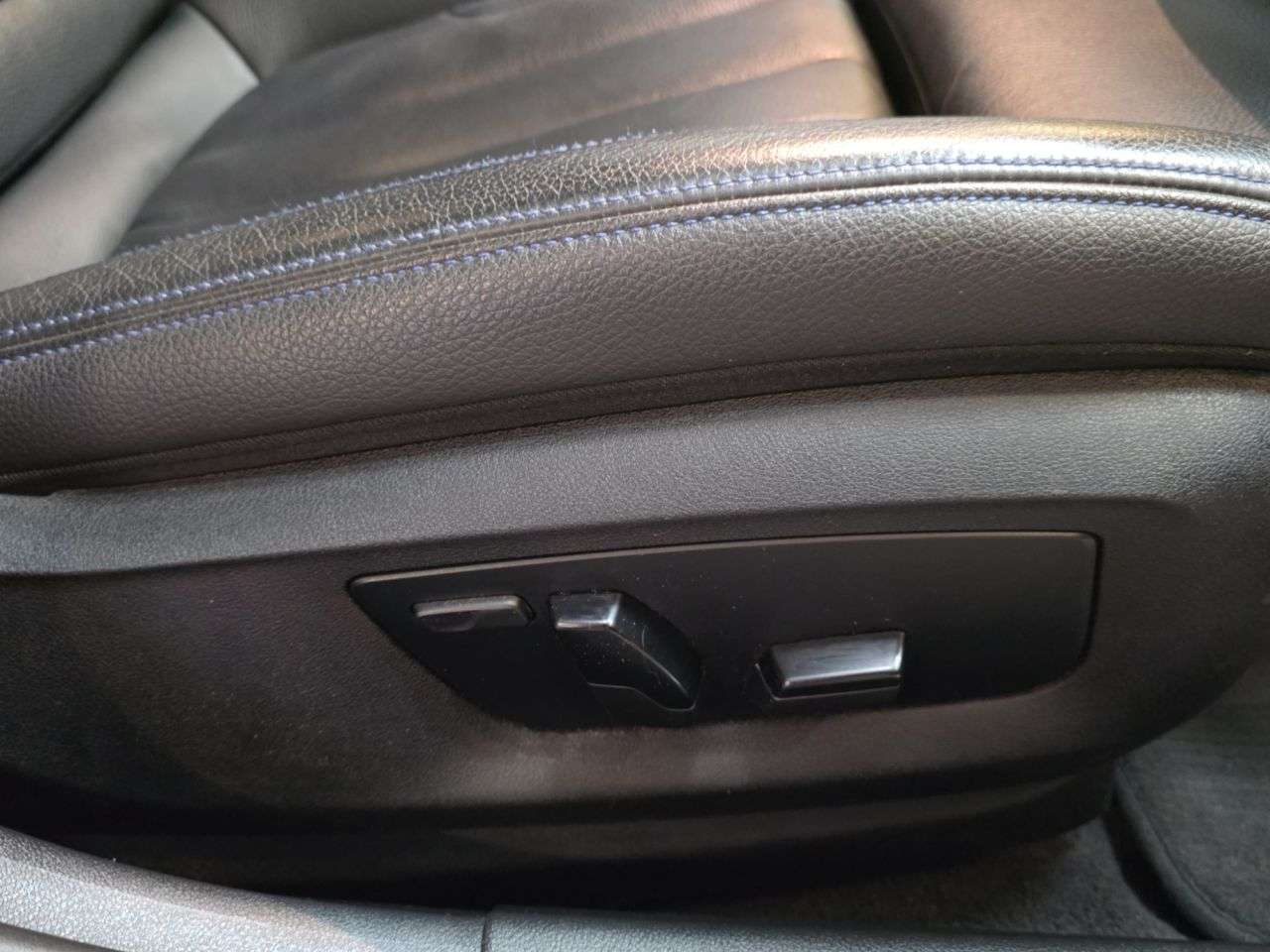 2020 BMW 5 SERIES 2020 BMW 5 SERIES