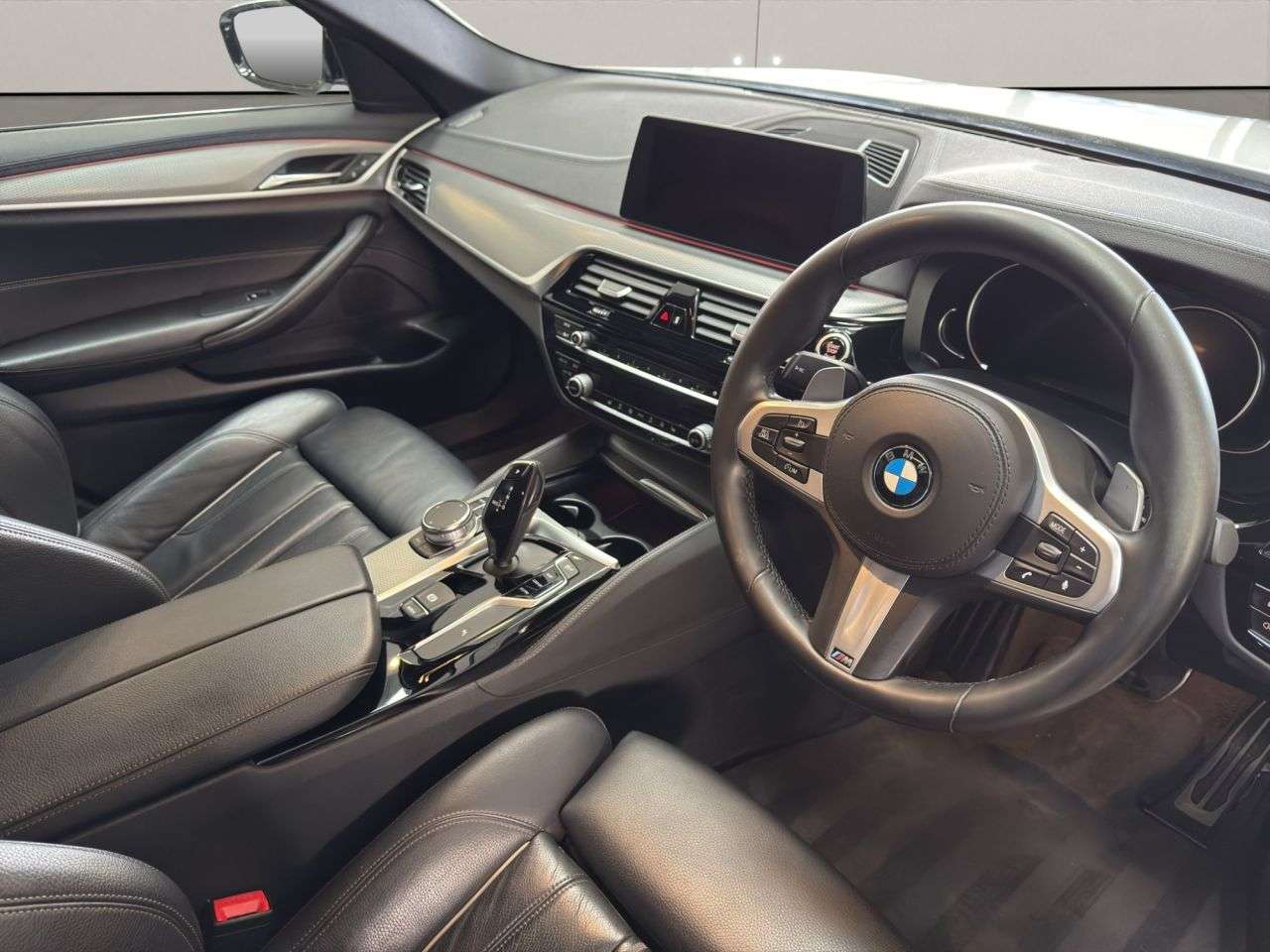 2018 BMW 5 SERIES 2018 BMW 5 SERIES