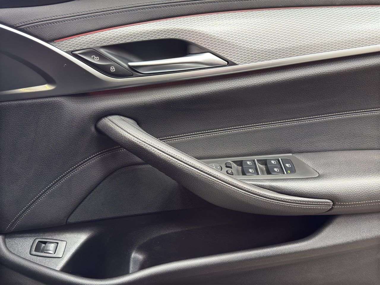 2018 BMW 5 SERIES 2018 BMW 5 SERIES