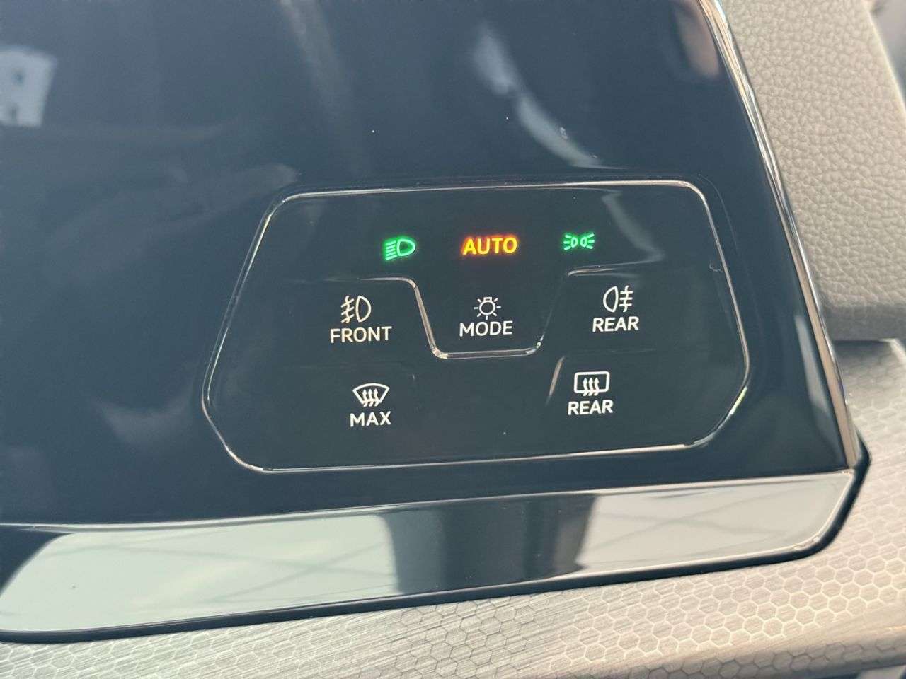 2021 VOLKSWAGEN GOLF 2021 VOLKSWAGEN GOLF