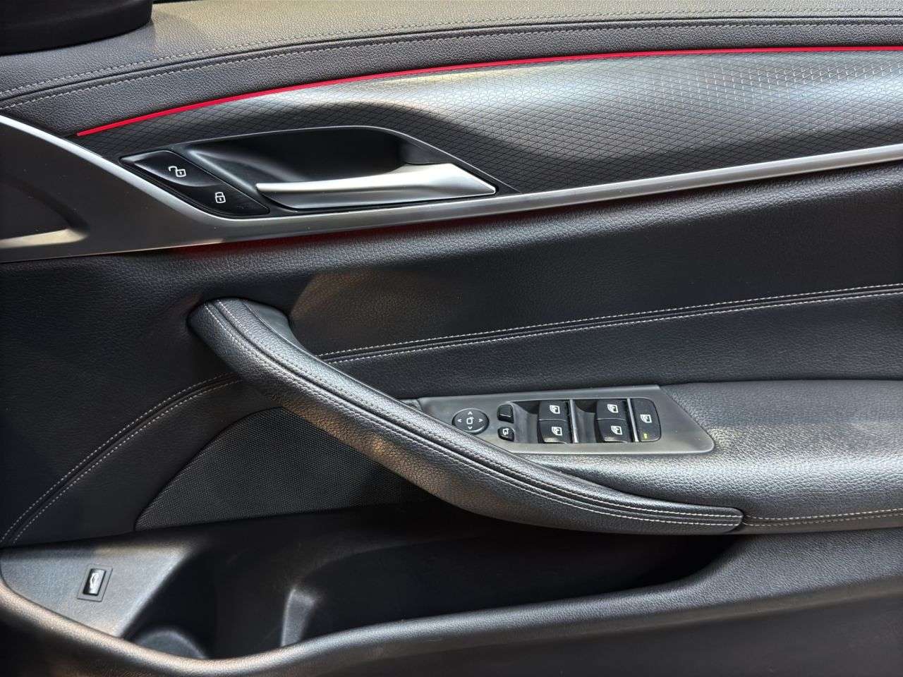 2022 BMW 5 SERIES 2022 BMW 5 SERIES