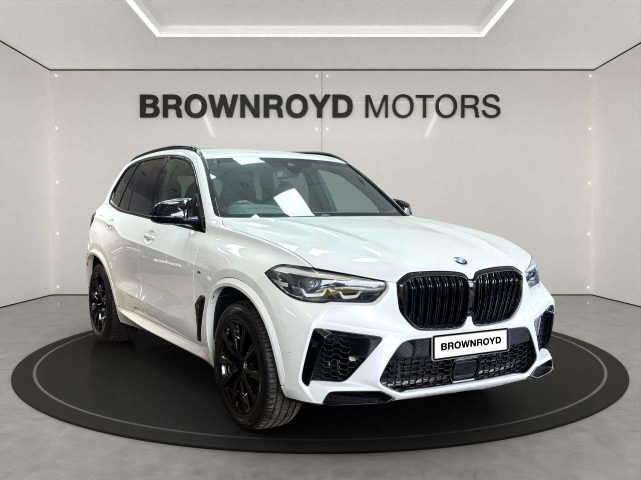 A 2019 BMW X5 3.0 30d M Sport SUV 5dr Diesel Auto xDrive Euro 6 (s/s) (265 ps) A 2019 BMW X5 3.0 30d M Sport SUV 5dr Diesel Auto xDrive Euro 6 (s/s) (265 ps)