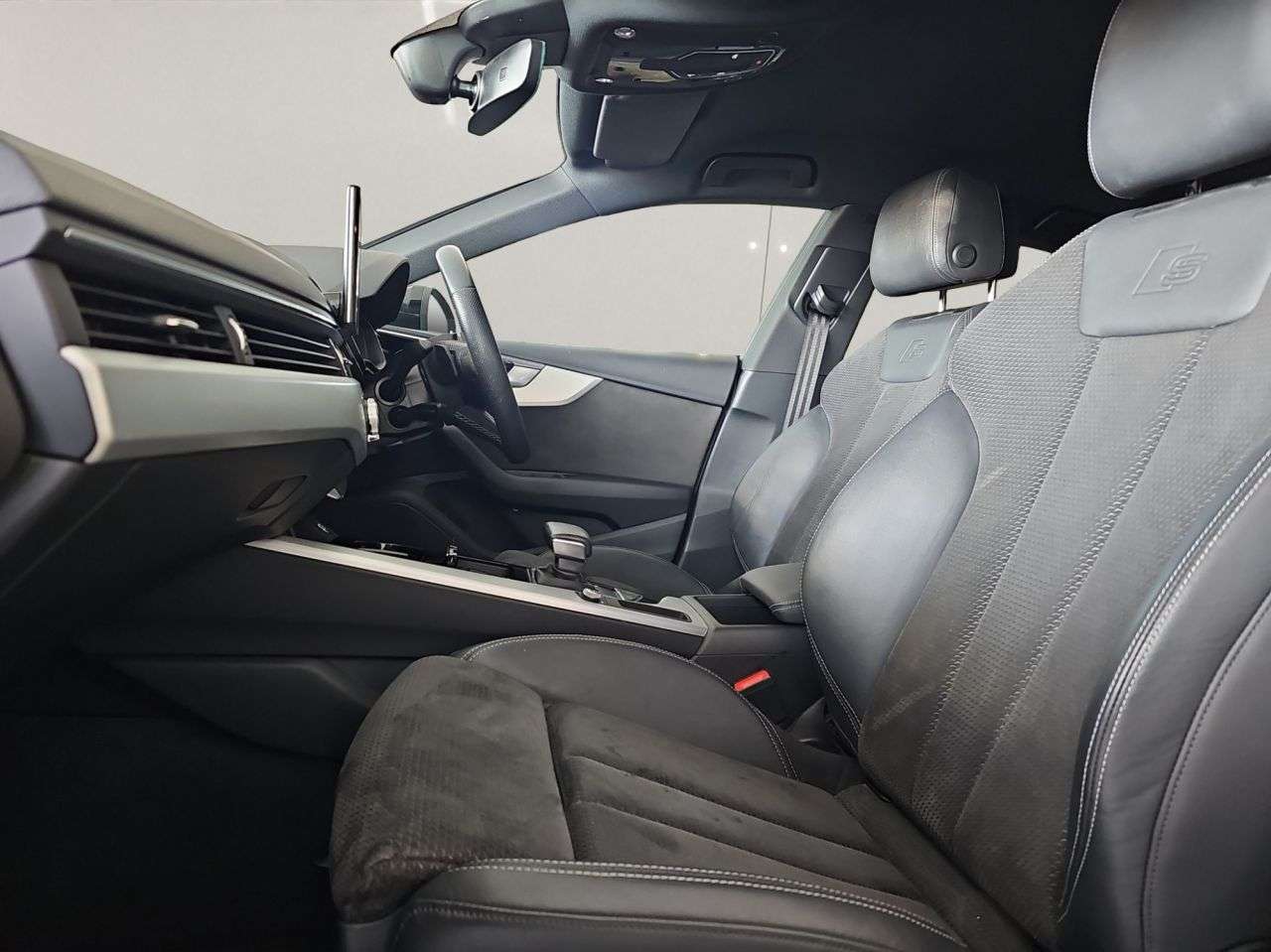 2021 AUDI A5 2021 AUDI A5