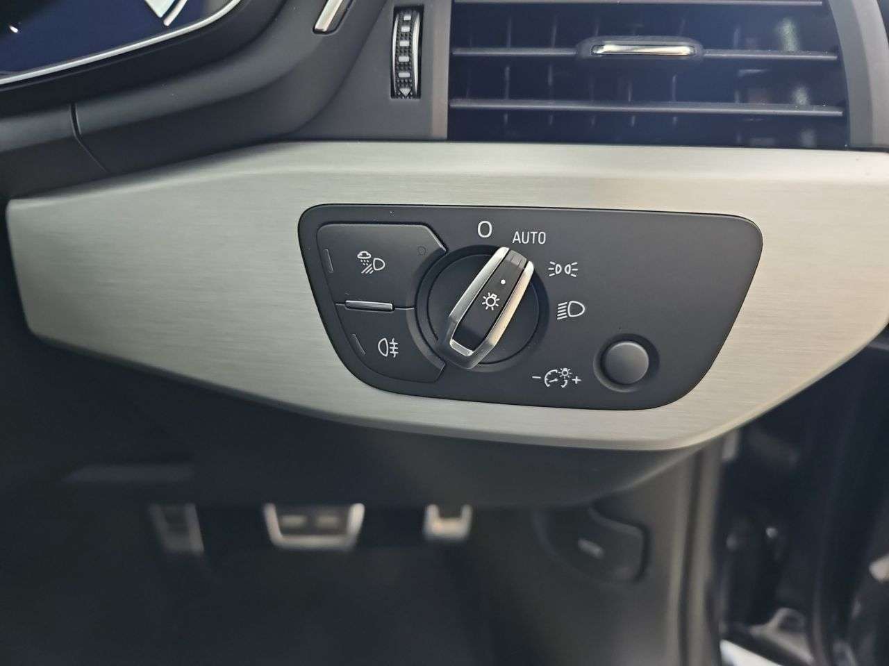 2021 AUDI A5 2021 AUDI A5