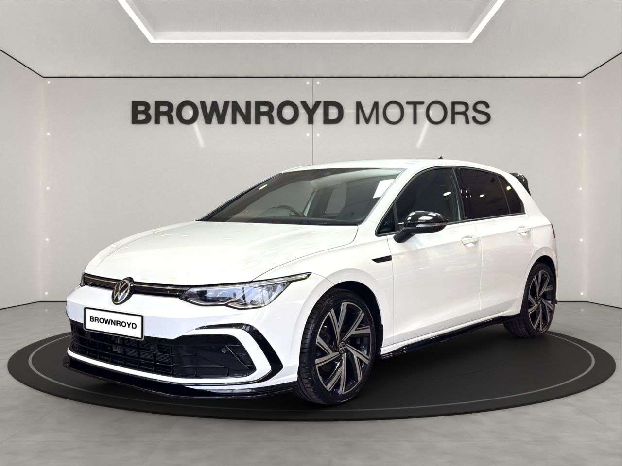 A 2022 VOLKSWAGEN GOLF 1.5 TSI R-Line Hatchback 5dr Petrol Manual Euro 6 (s/s) (130 ps) A 2022 VOLKSWAGEN GOLF 1.5 TSI R-Line Hatchback 5dr Petrol Manual Euro 6 (s/s) (130 ps)