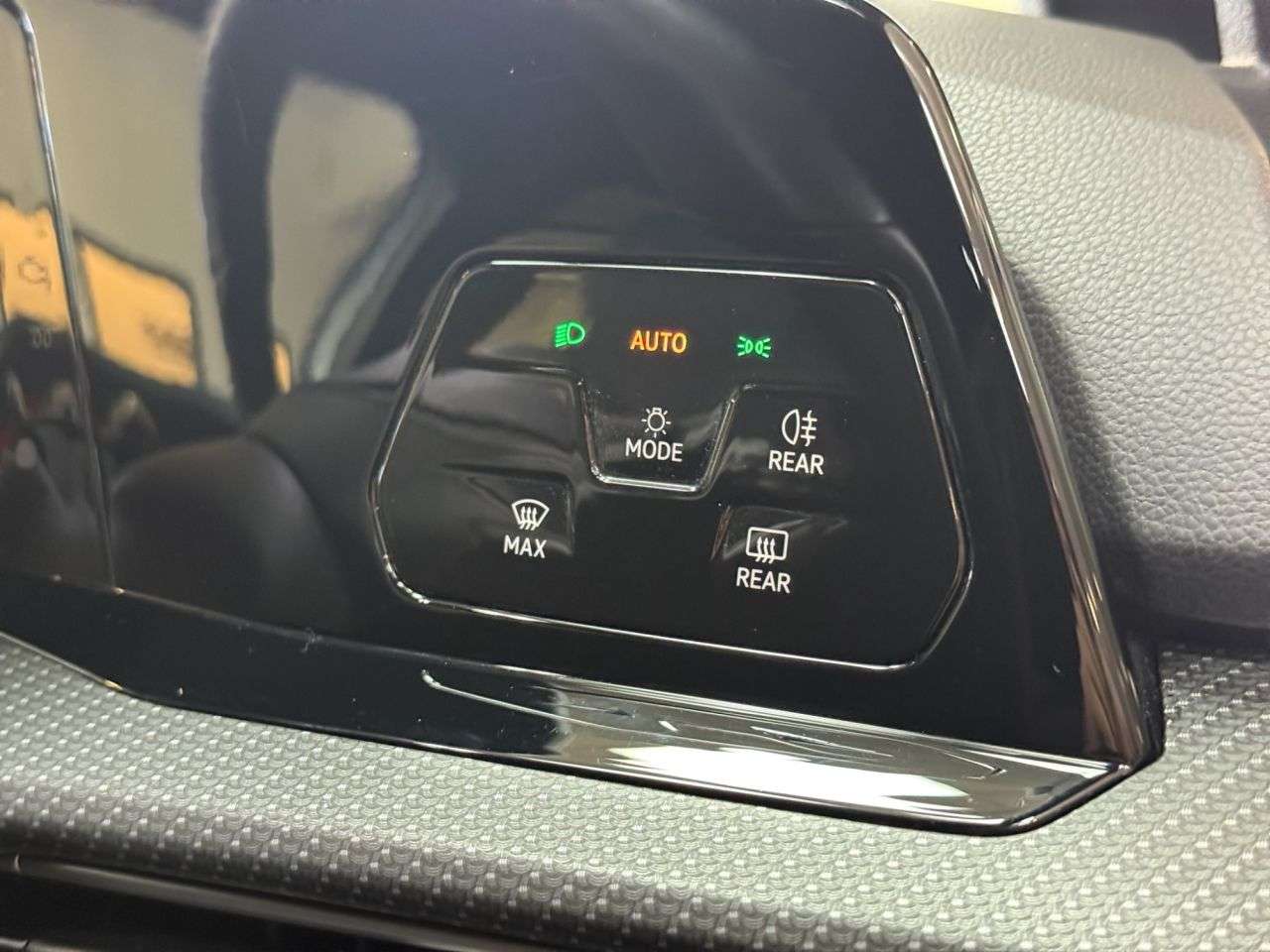 2022 VOLKSWAGEN GOLF 2022 VOLKSWAGEN GOLF