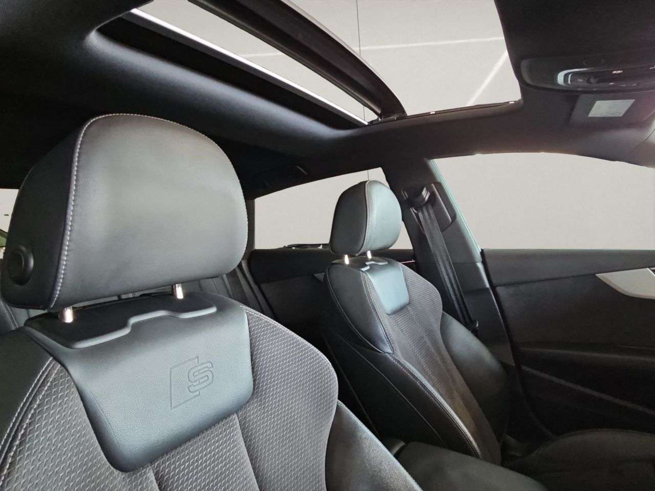 2018 AUDI A5 2018 AUDI A5