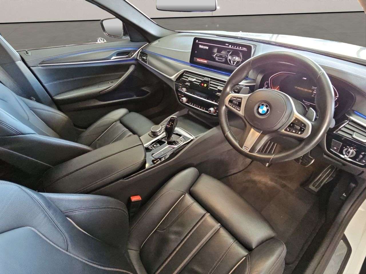 2020 BMW 5 SERIES 2020 BMW 5 SERIES