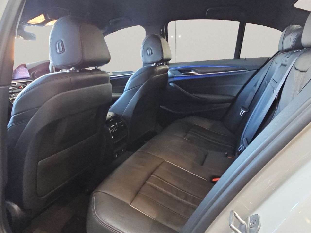 2020 BMW 5 SERIES 2020 BMW 5 SERIES