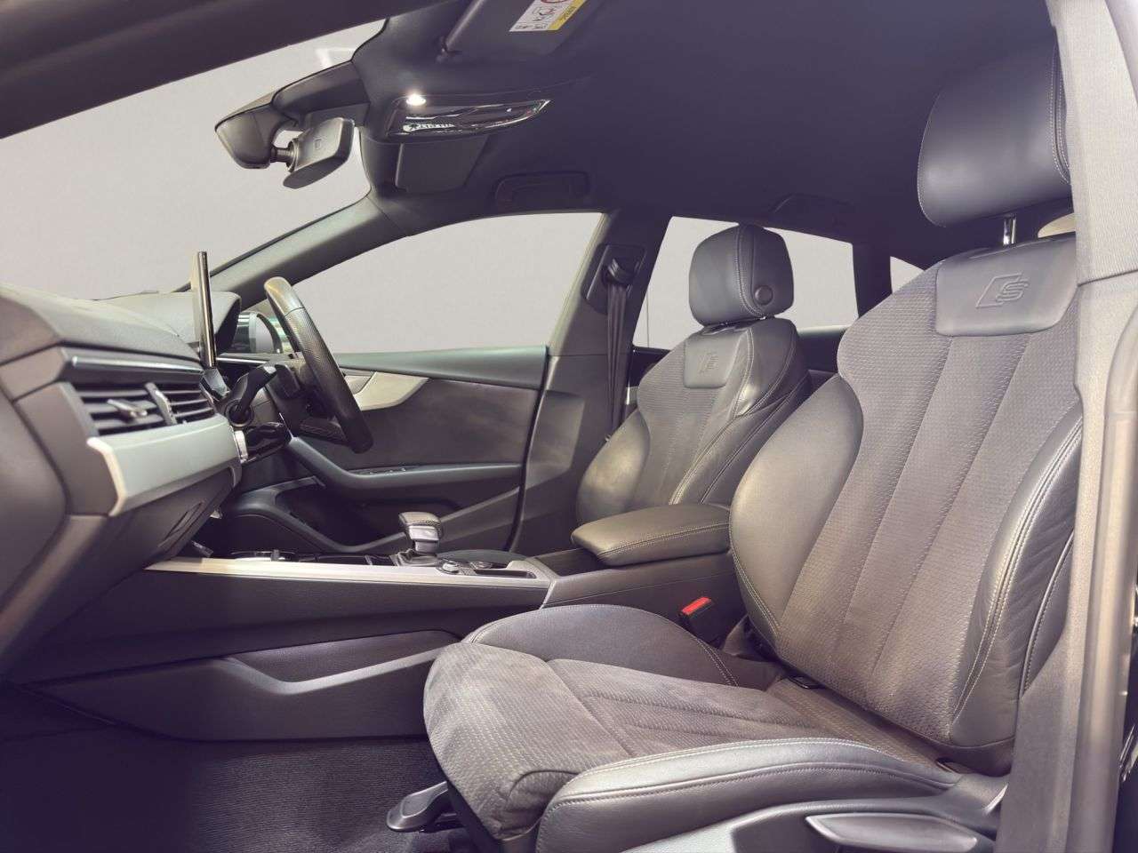 2021 AUDI A5 2021 AUDI A5