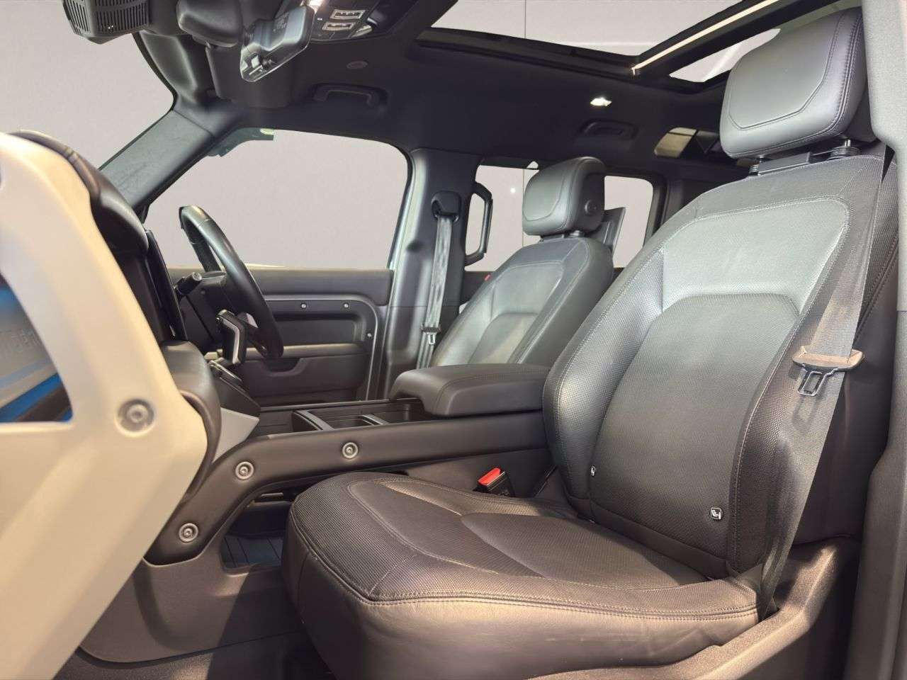 2023 LAND ROVER DEFENDER 2023 LAND ROVER DEFENDER