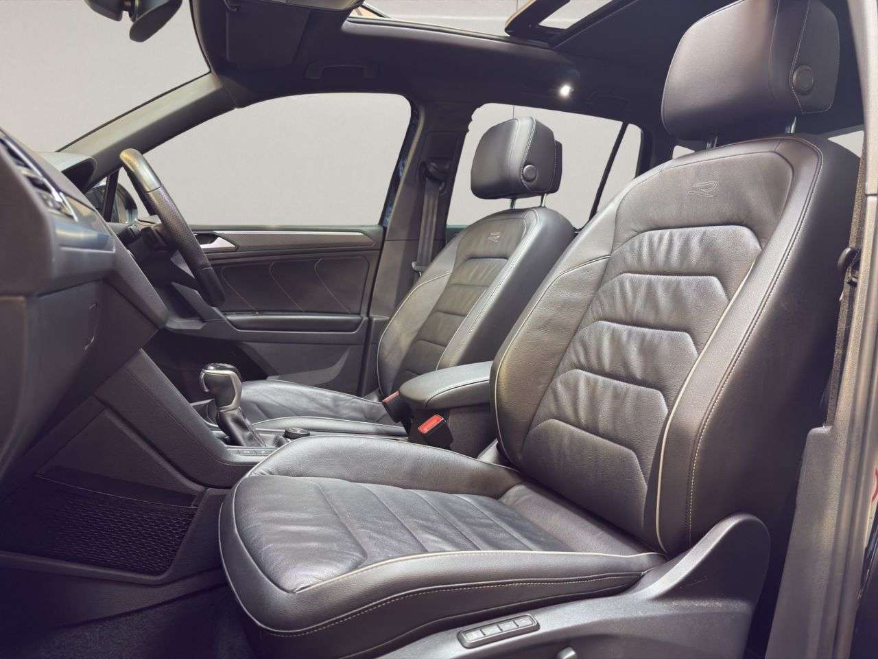 2021 VOLKSWAGEN TIGUAN 2021 VOLKSWAGEN TIGUAN