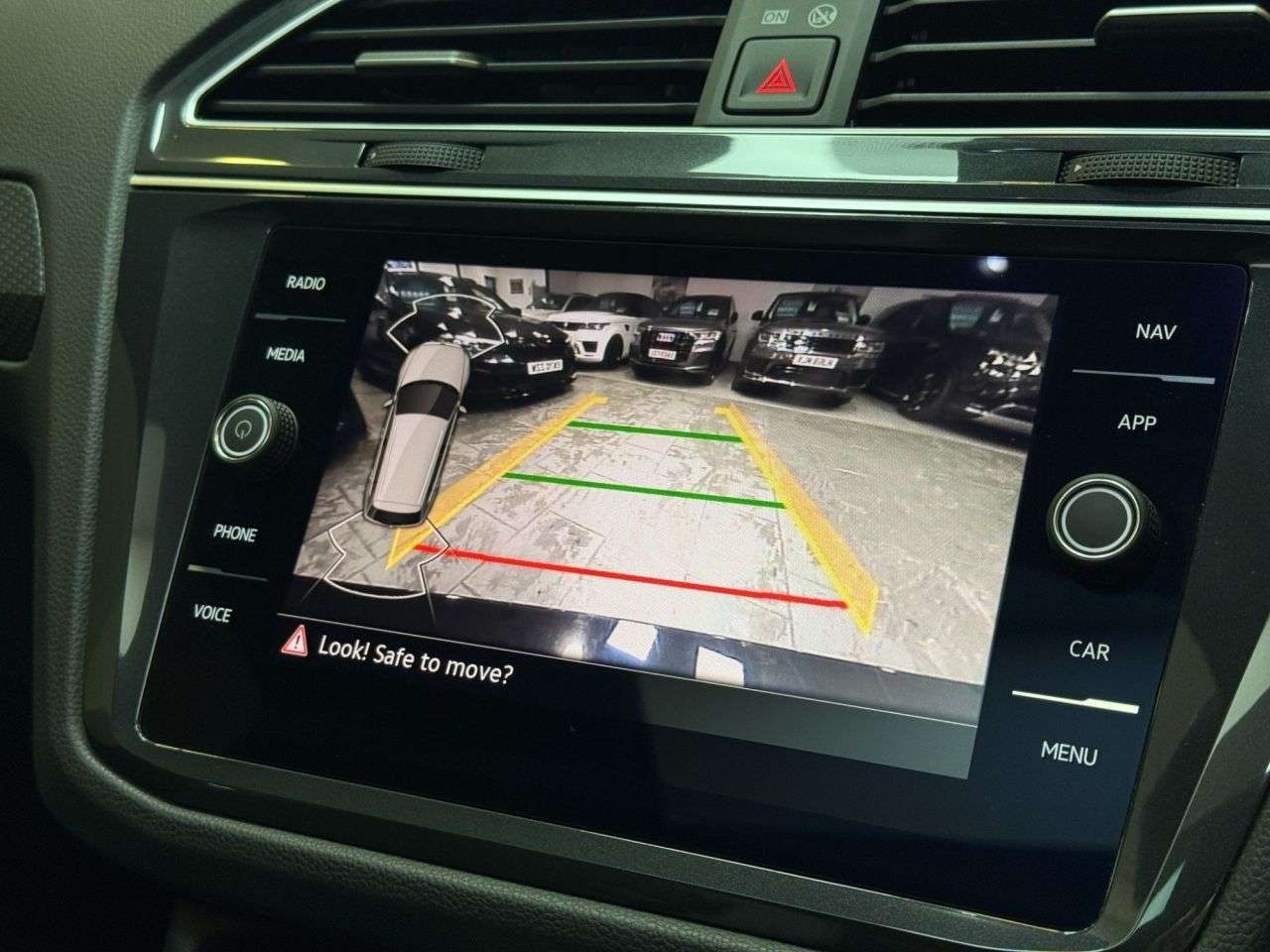 2021 VOLKSWAGEN TIGUAN 2021 VOLKSWAGEN TIGUAN