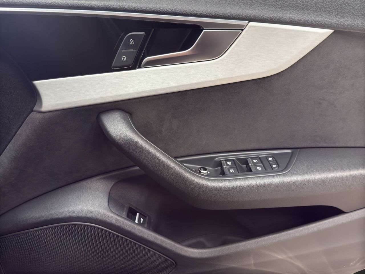 2019 AUDI A4 AVANT 2019 AUDI A4 AVANT