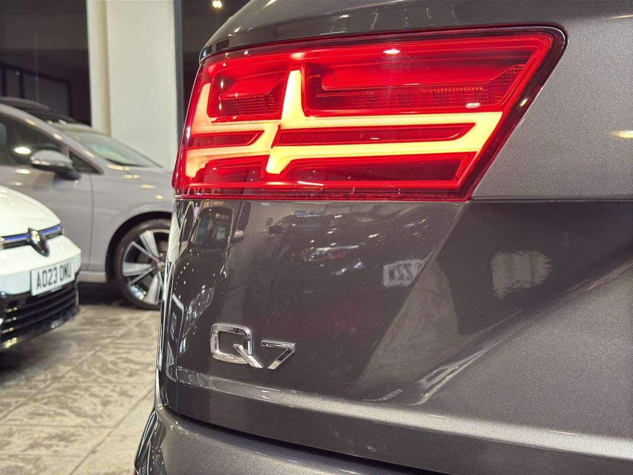 2019 AUDI Q7 2019 AUDI Q7