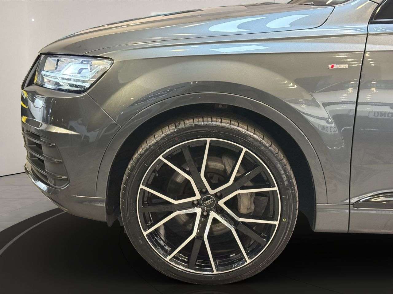 2019 AUDI Q7 2019 AUDI Q7