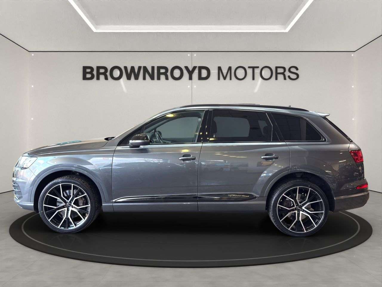 2018 AUDI Q7 2018 AUDI Q7