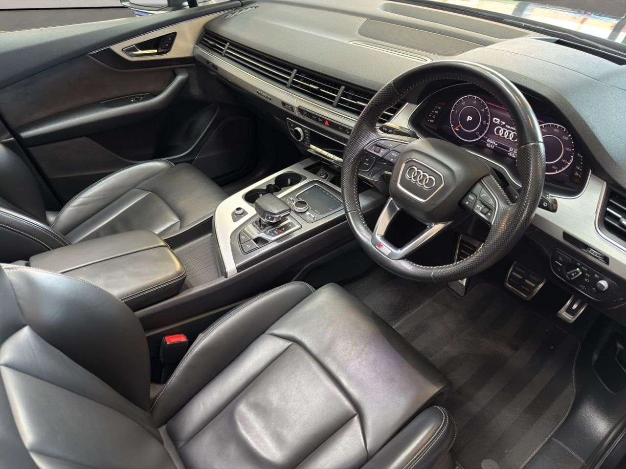 2018 AUDI Q7 2018 AUDI Q7