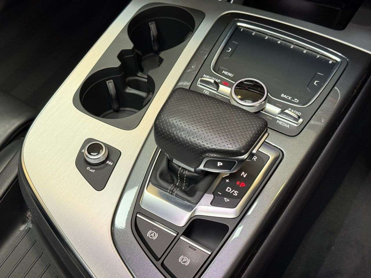 2018 AUDI Q7 2018 AUDI Q7