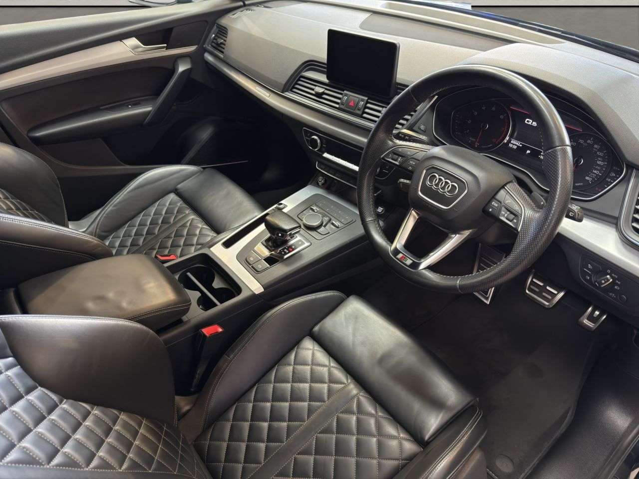 2018 AUDI Q5 2018 AUDI Q5