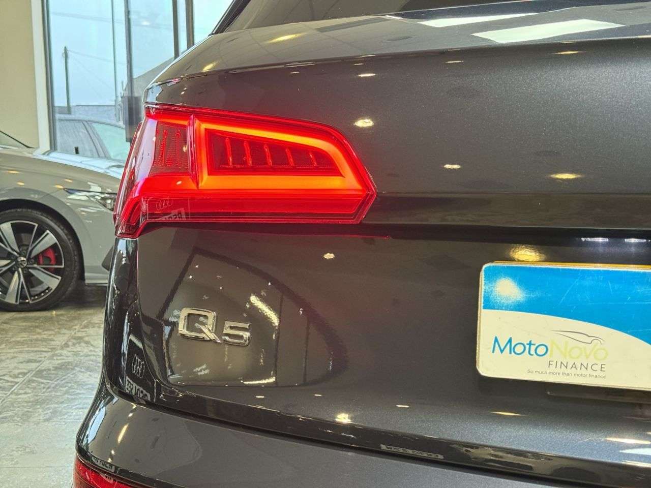 2018 AUDI Q5 2018 AUDI Q5