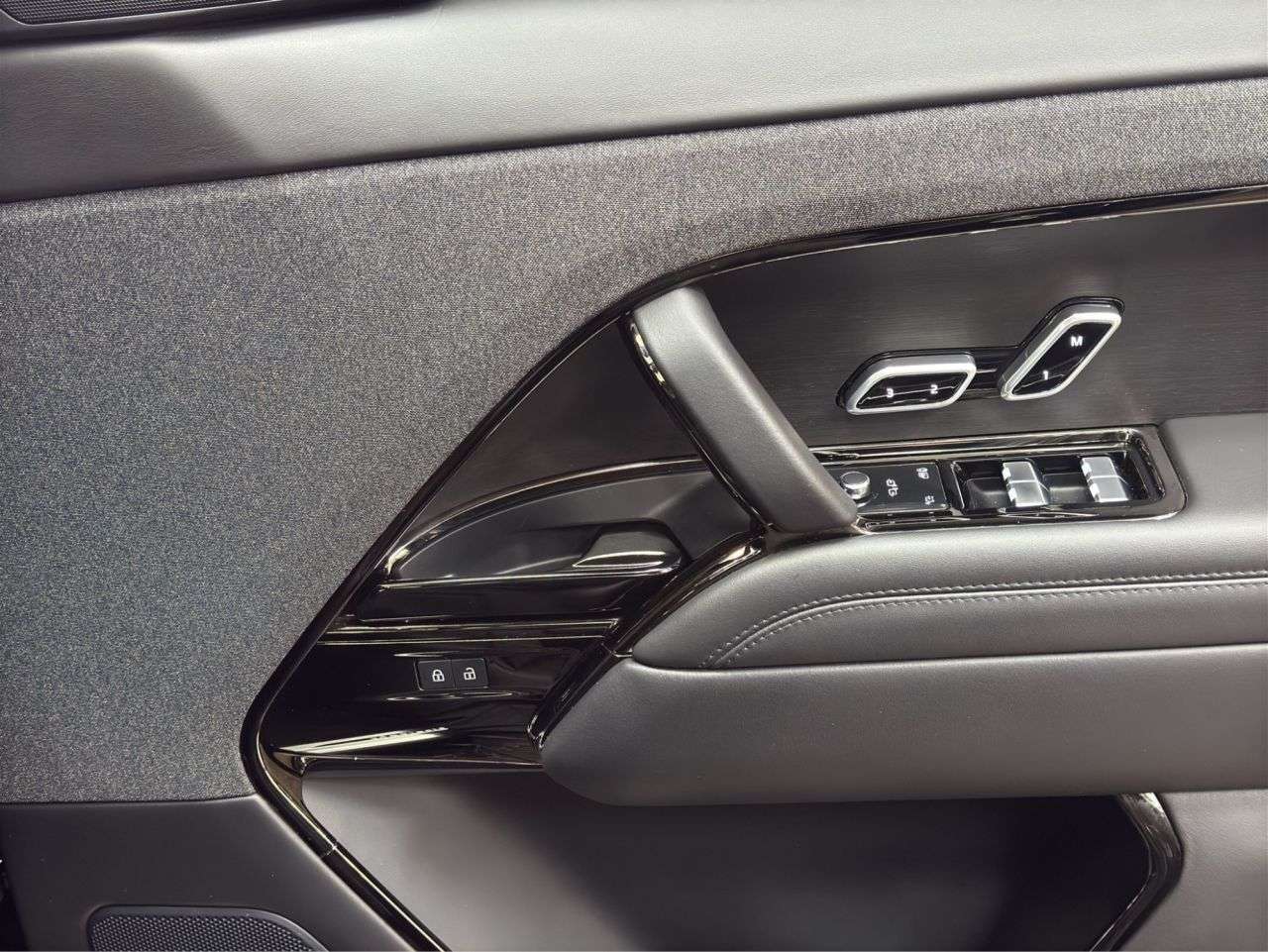 2023 LAND ROVER RANGE ROVER SPORT 2023 LAND ROVER RANGE ROVER SPORT