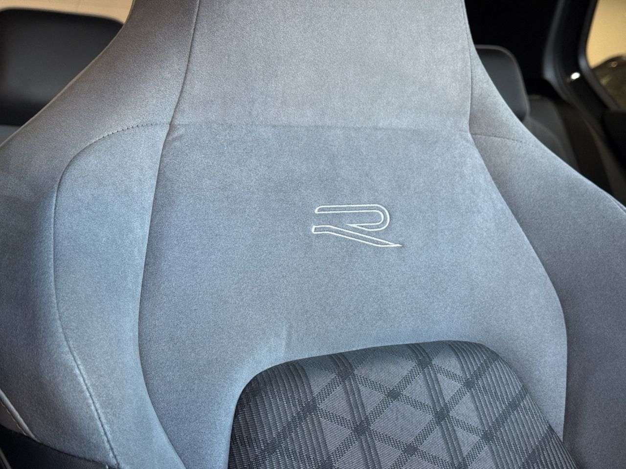 2021 VOLKSWAGEN GOLF 2021 VOLKSWAGEN GOLF