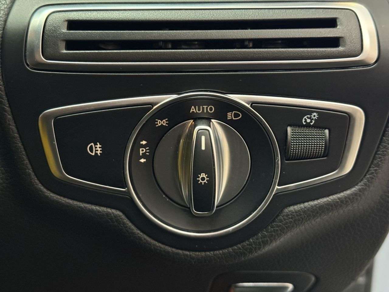 2018 MERCEDES-BENZ C-CLASS 2018 MERCEDES-BENZ C-CLASS