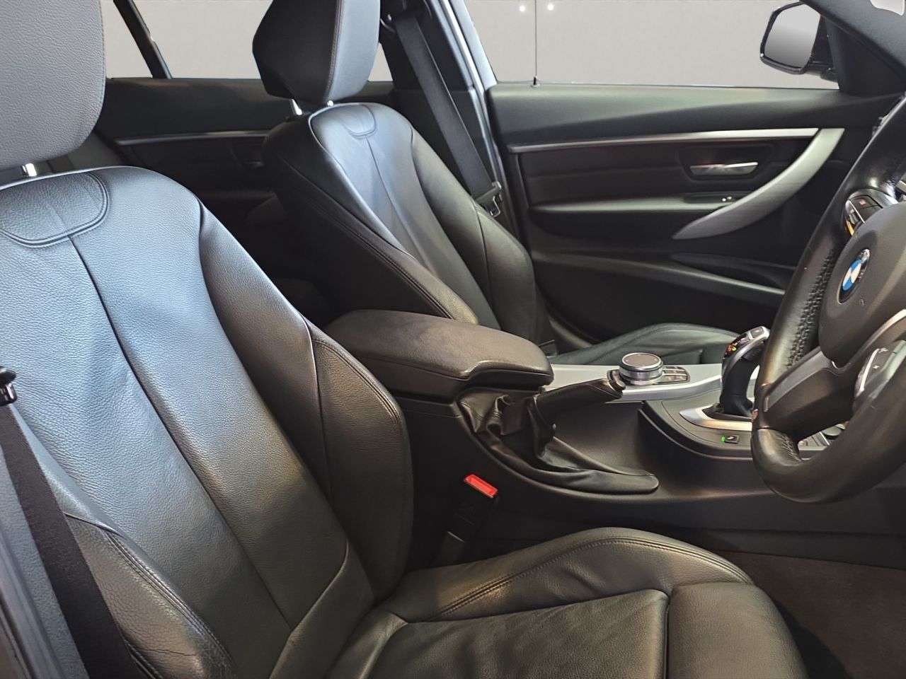 2017 BMW 3 SERIES 2017 BMW 3 SERIES