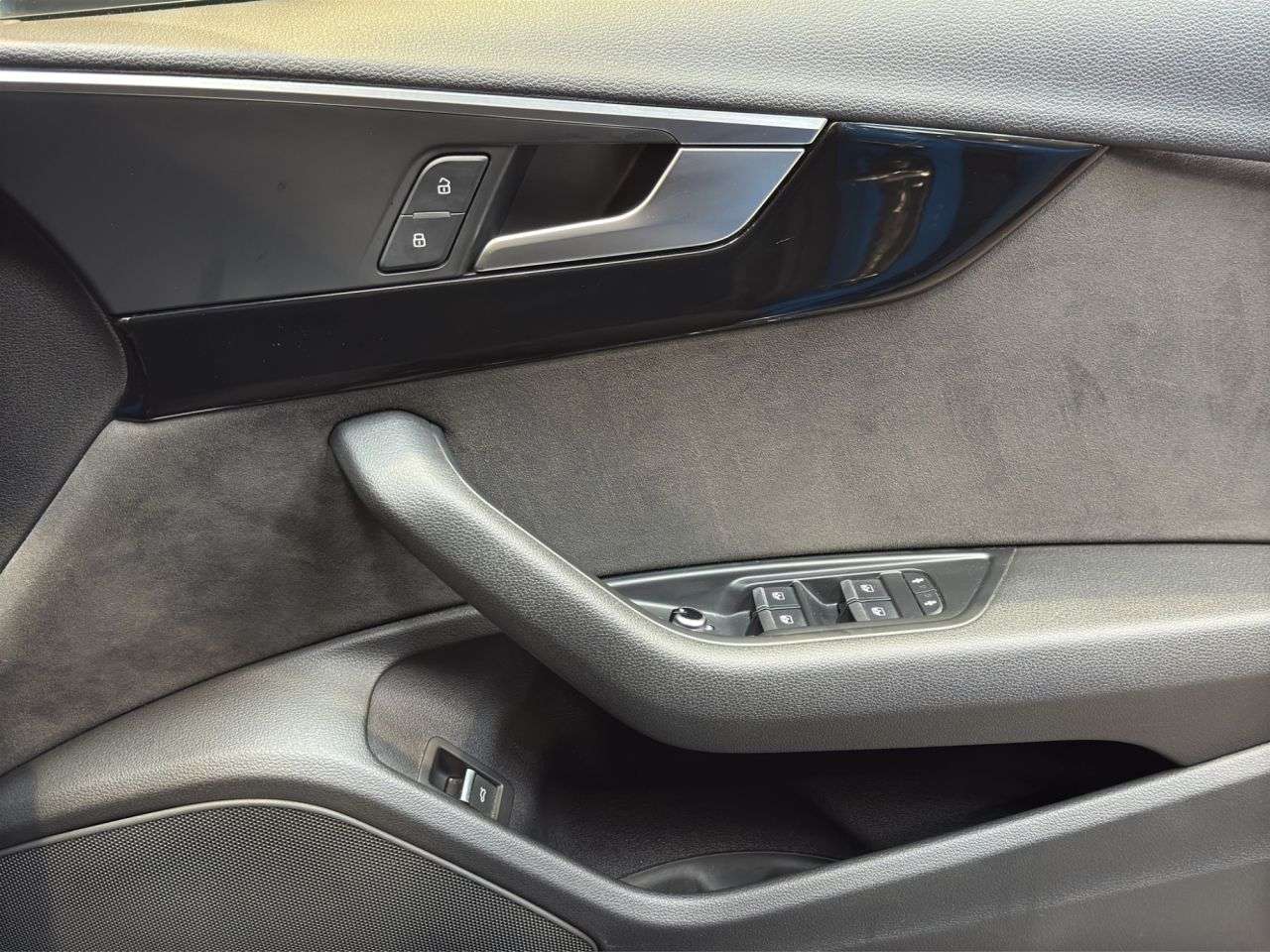 2019 AUDI A4 2019 AUDI A4