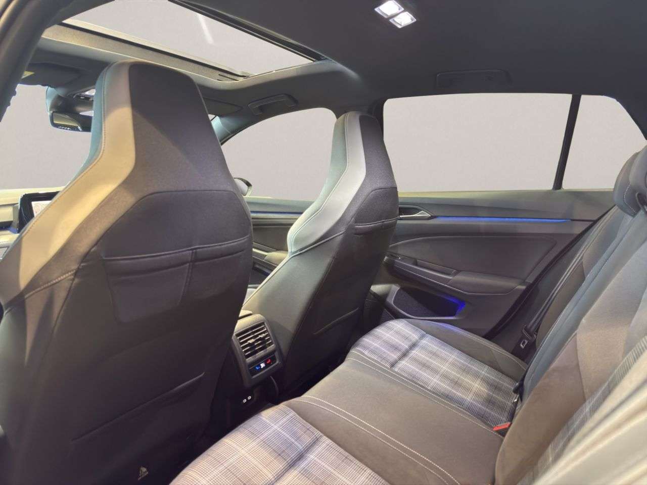 2022 VOLKSWAGEN GOLF 2022 VOLKSWAGEN GOLF