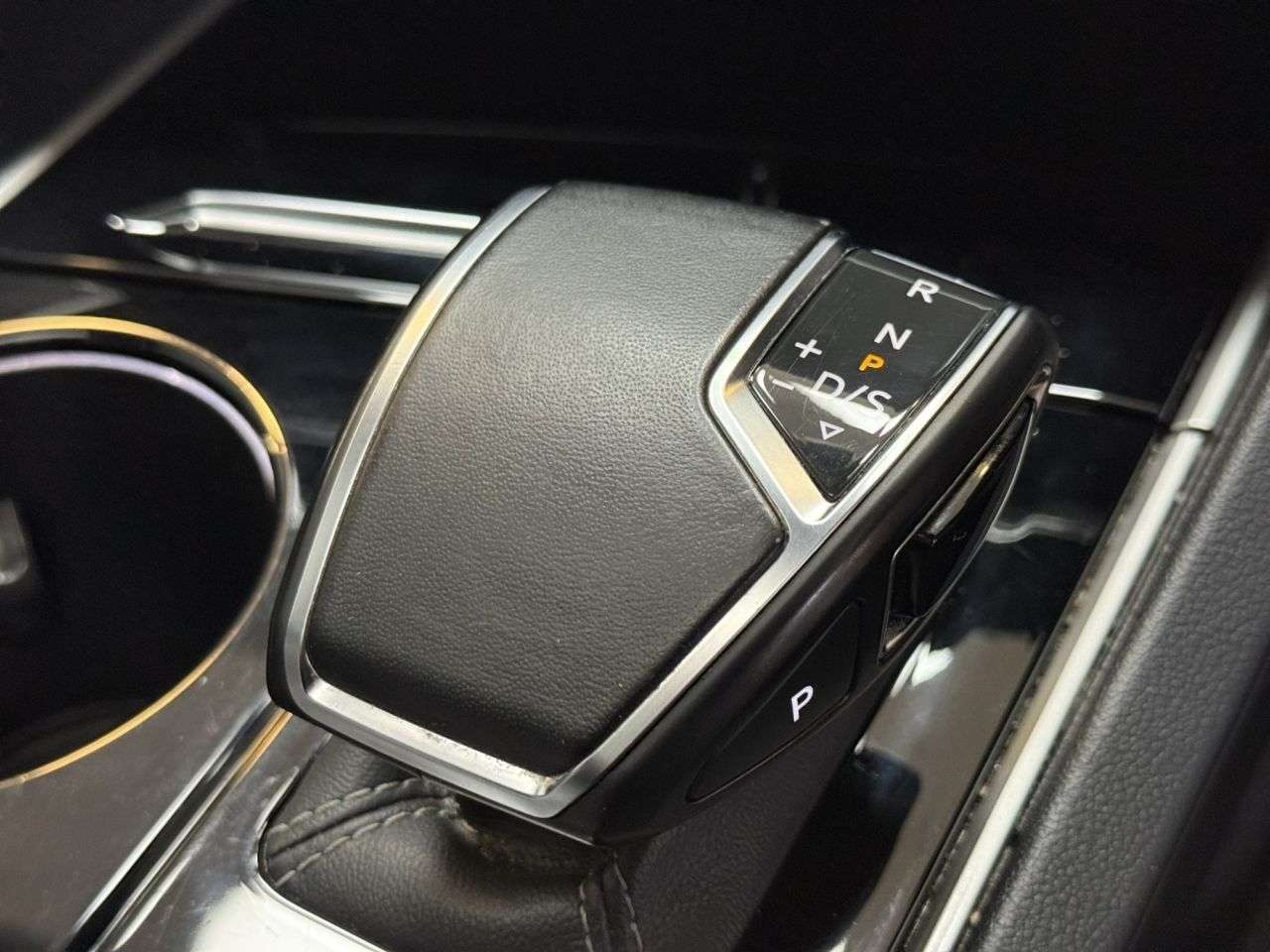 2019 VOLKSWAGEN TOUAREG 2019 VOLKSWAGEN TOUAREG