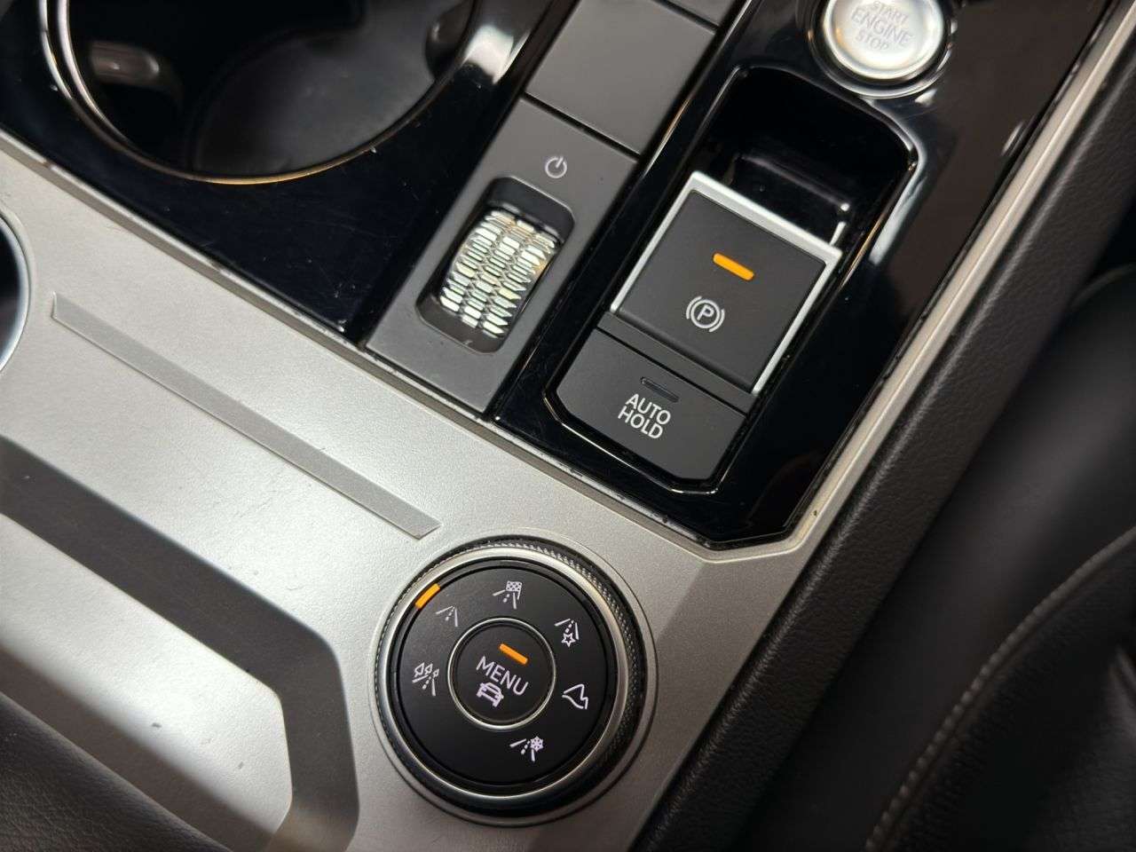 2019 VOLKSWAGEN TOUAREG 2019 VOLKSWAGEN TOUAREG