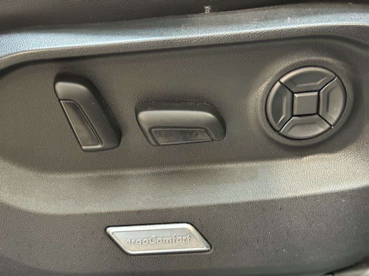 2019 VOLKSWAGEN TOUAREG 2019 VOLKSWAGEN TOUAREG