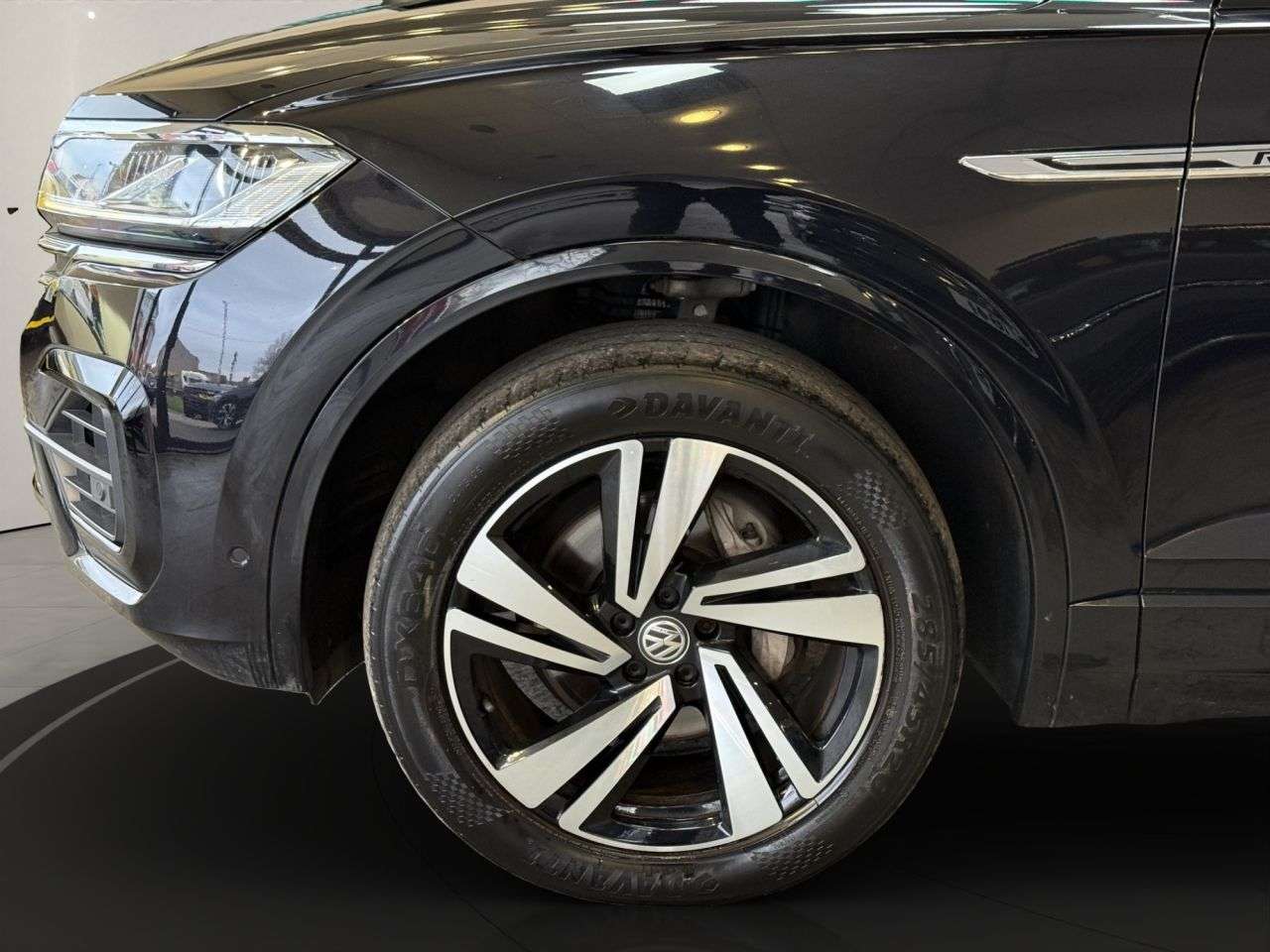 2019 VOLKSWAGEN TOUAREG 2019 VOLKSWAGEN TOUAREG