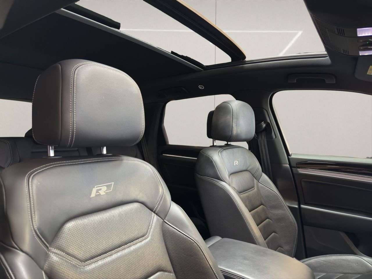2019 VOLKSWAGEN TOUAREG 2019 VOLKSWAGEN TOUAREG