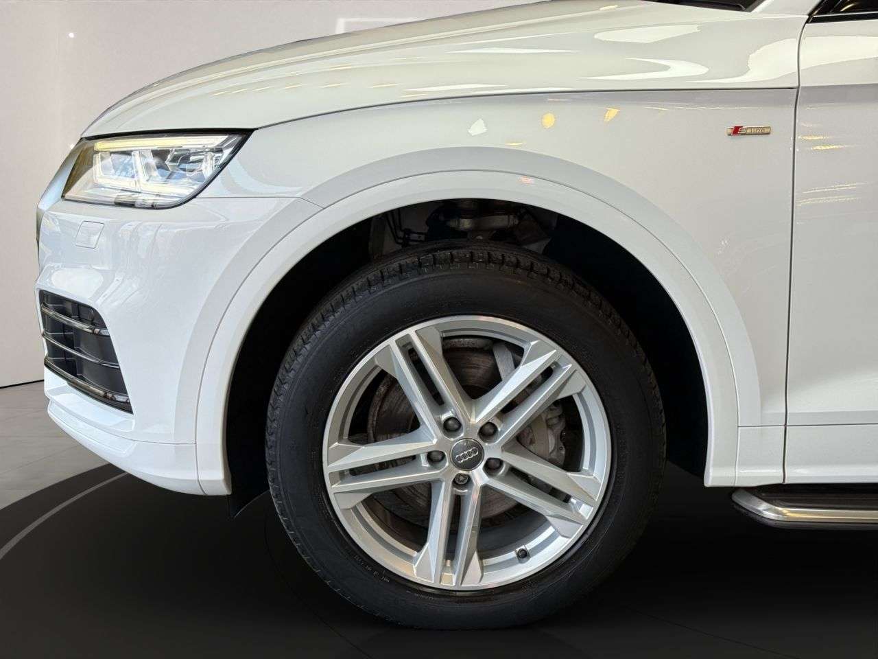 2018 AUDI Q5 2018 AUDI Q5