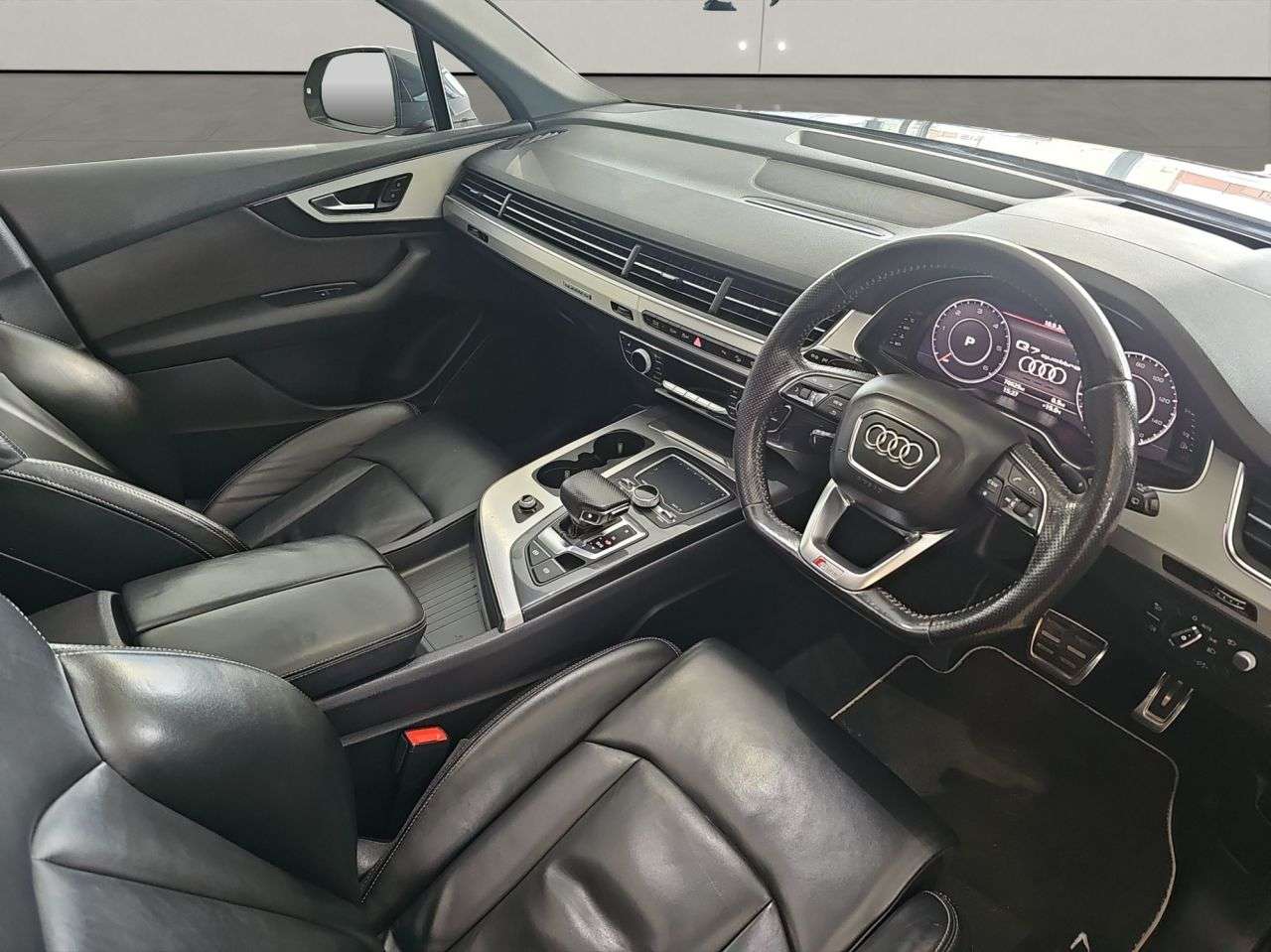 2018 AUDI Q7 2018 AUDI Q7