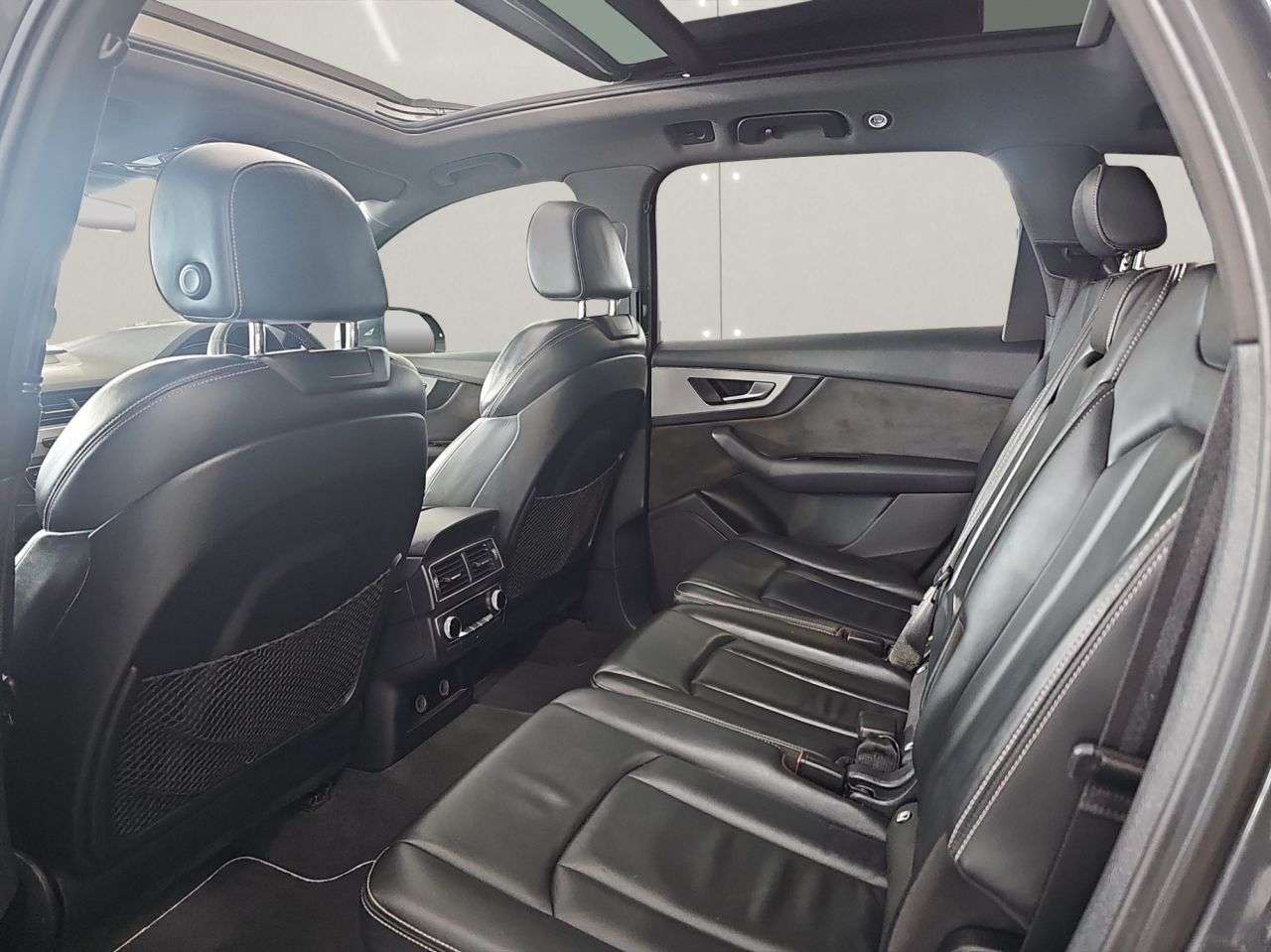 2018 AUDI Q7 2018 AUDI Q7