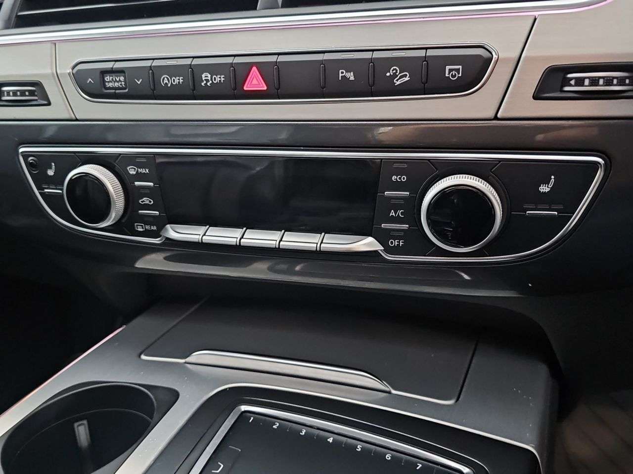 2018 AUDI Q7 2018 AUDI Q7